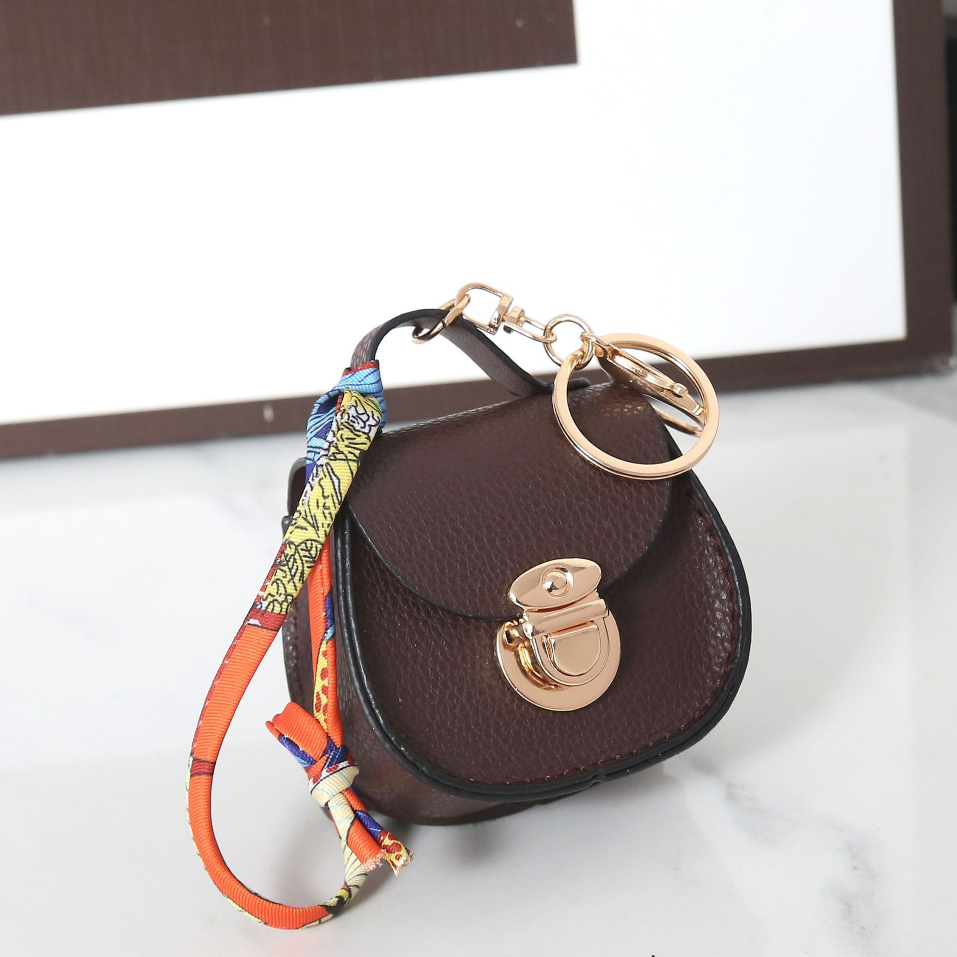 Petit pendentif porte-monnaie
