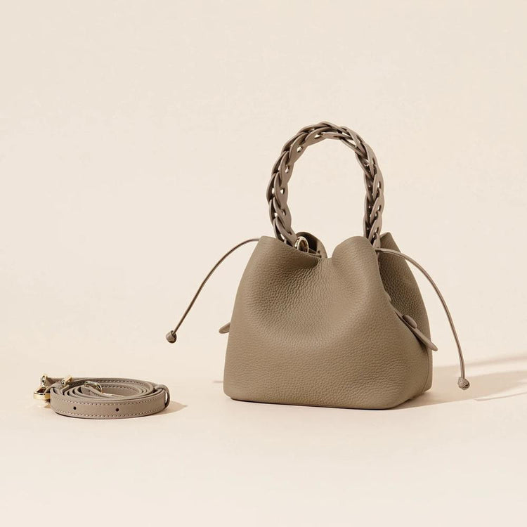 Leather Bucket Bag - Stylish Crossbody Design for Everyday Use
