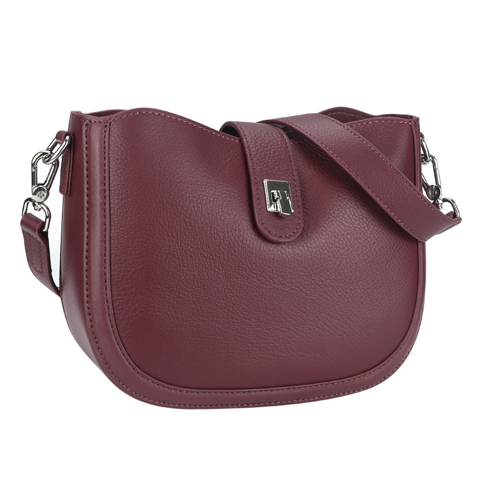 Vintage Saddle Messenger Crossbody