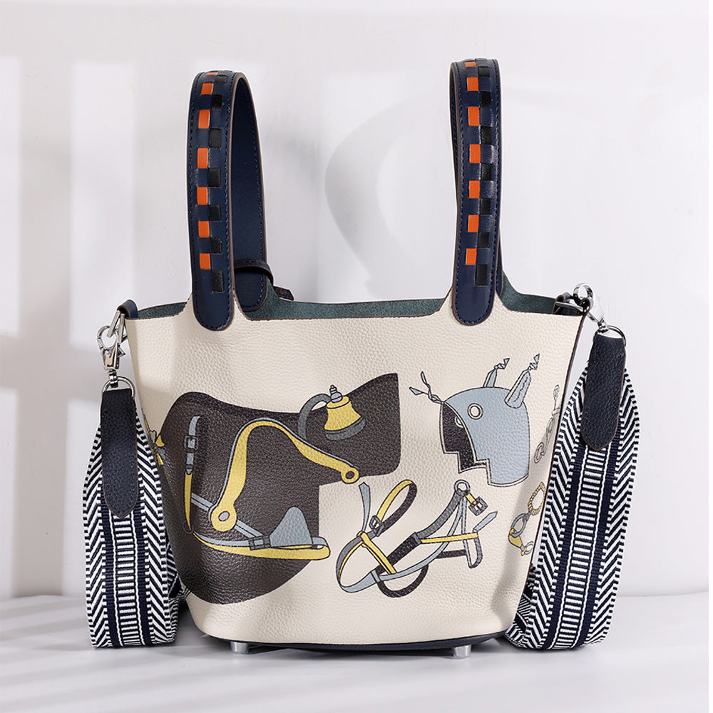 Plant-Dyed Cowhide Bucket Crossbody Bag – Eco-Friendly & Chic
