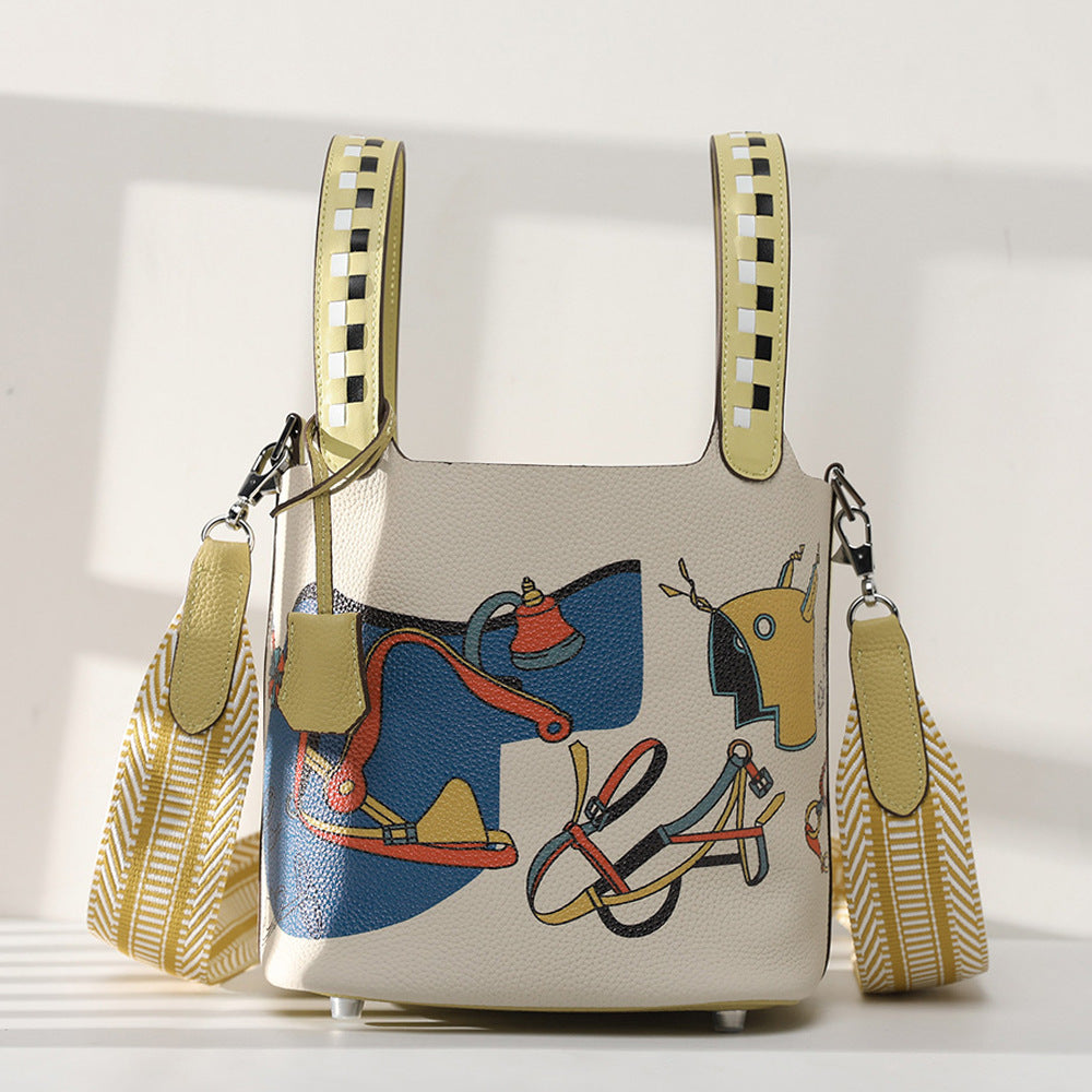 Plant-Dyed Cowhide Bucket Crossbody Bag – Eco-Friendly & Chic