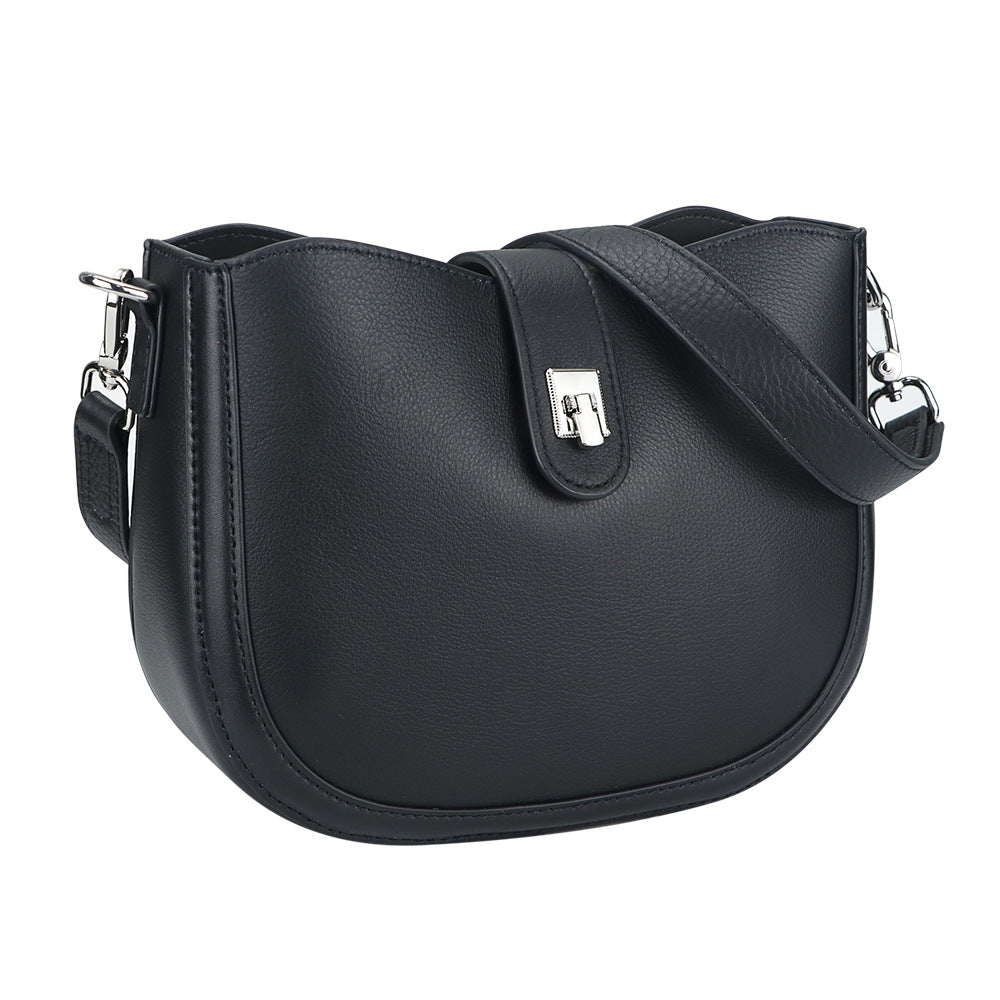 Vintage Saddle Messenger Crossbody