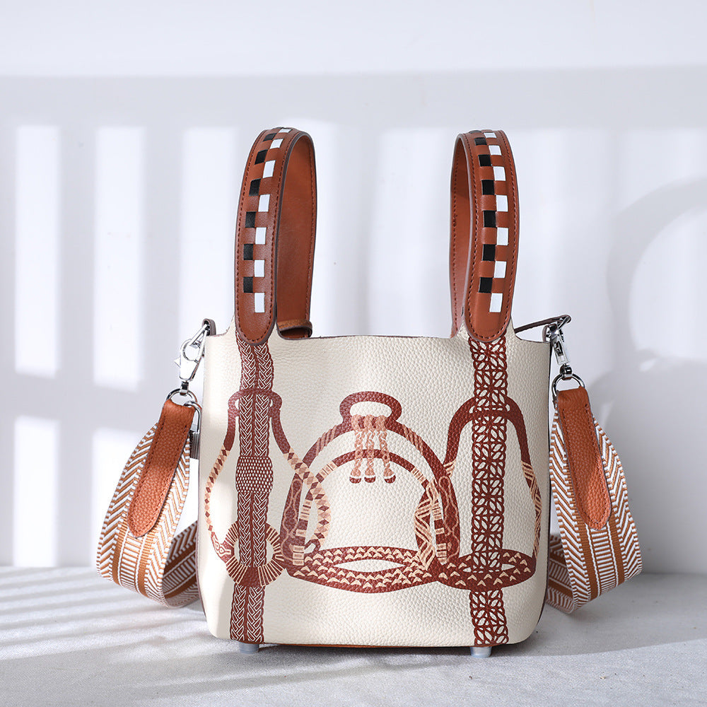 Plant-Dyed Cowhide Bucket Crossbody Bag – Eco-Friendly & Chic