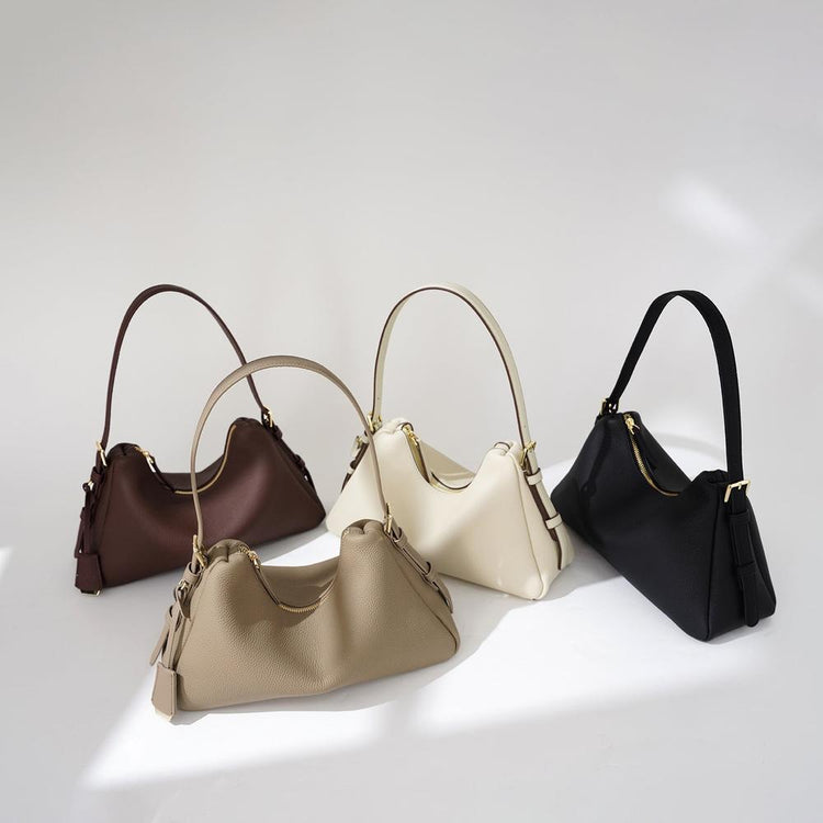 The Advanced Classic Leather Shoulder Bag