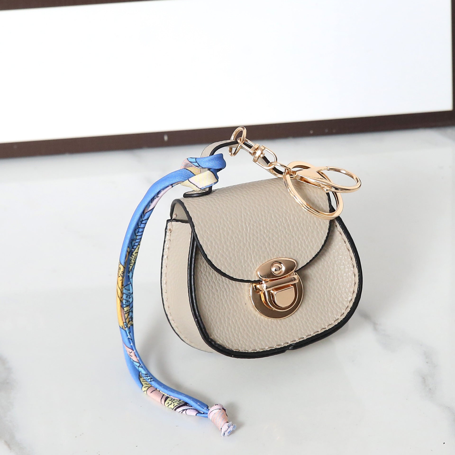 Petit pendentif porte-monnaie