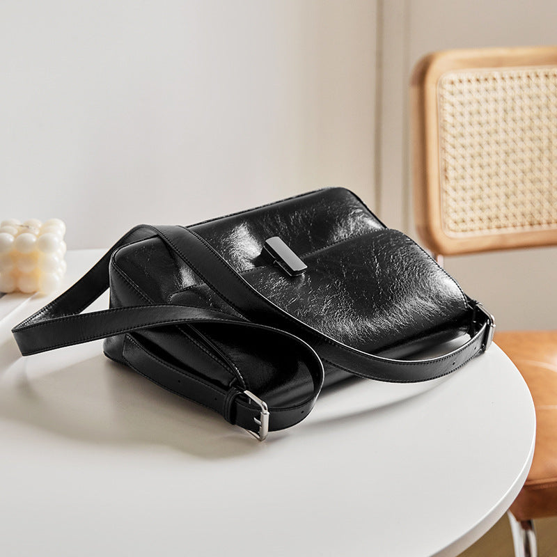 High-grade large Crossbody