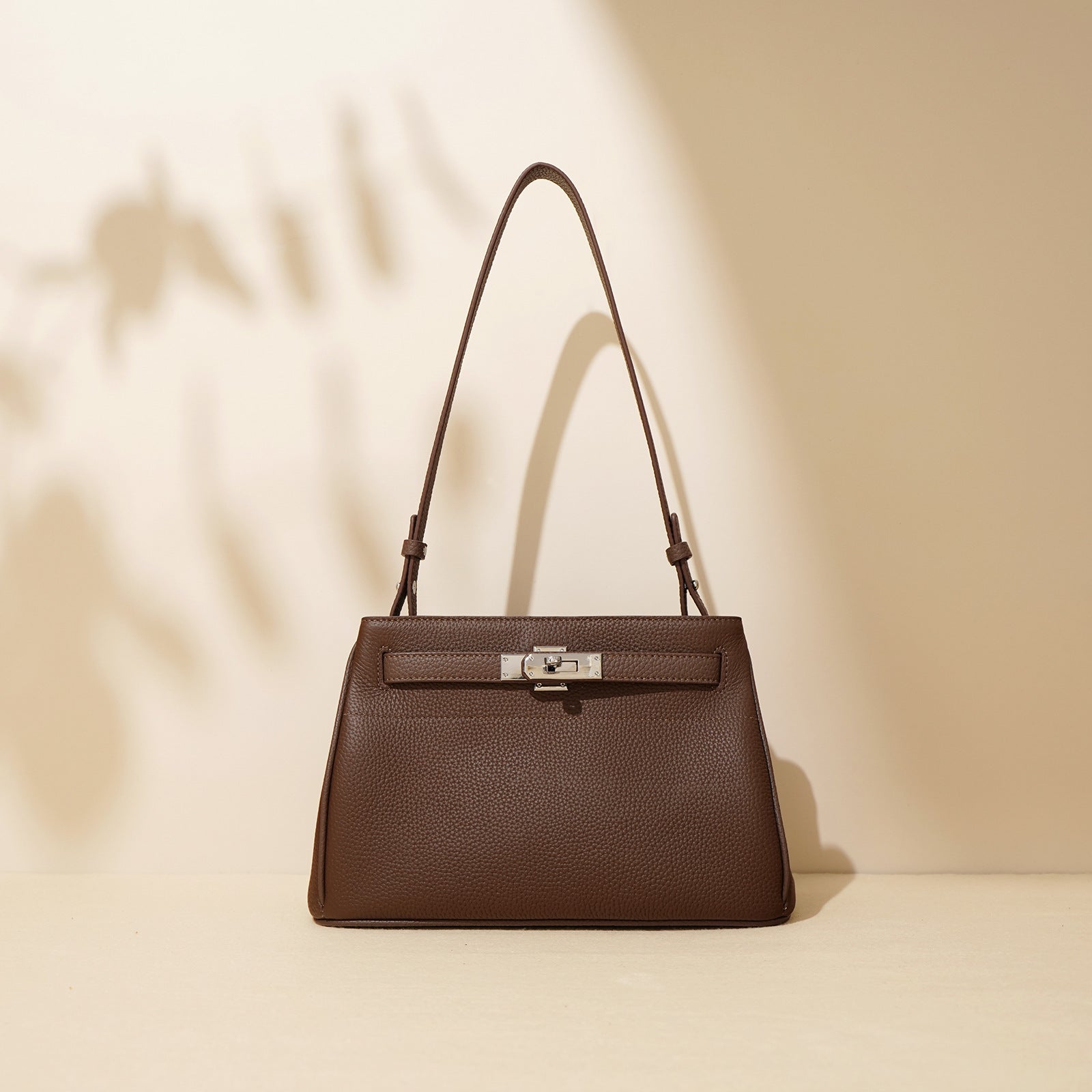 Leather shoulder Bag