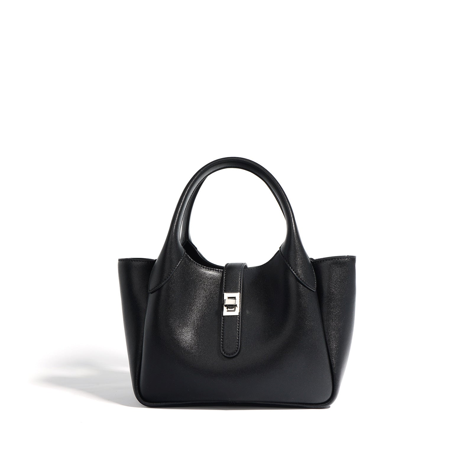 Leather chic bascket Bag