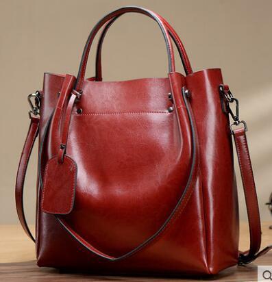 Sac portable en cuir de vachette ciré à l'huile