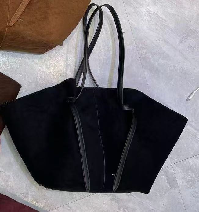Large Capacity Portable Tote Bag