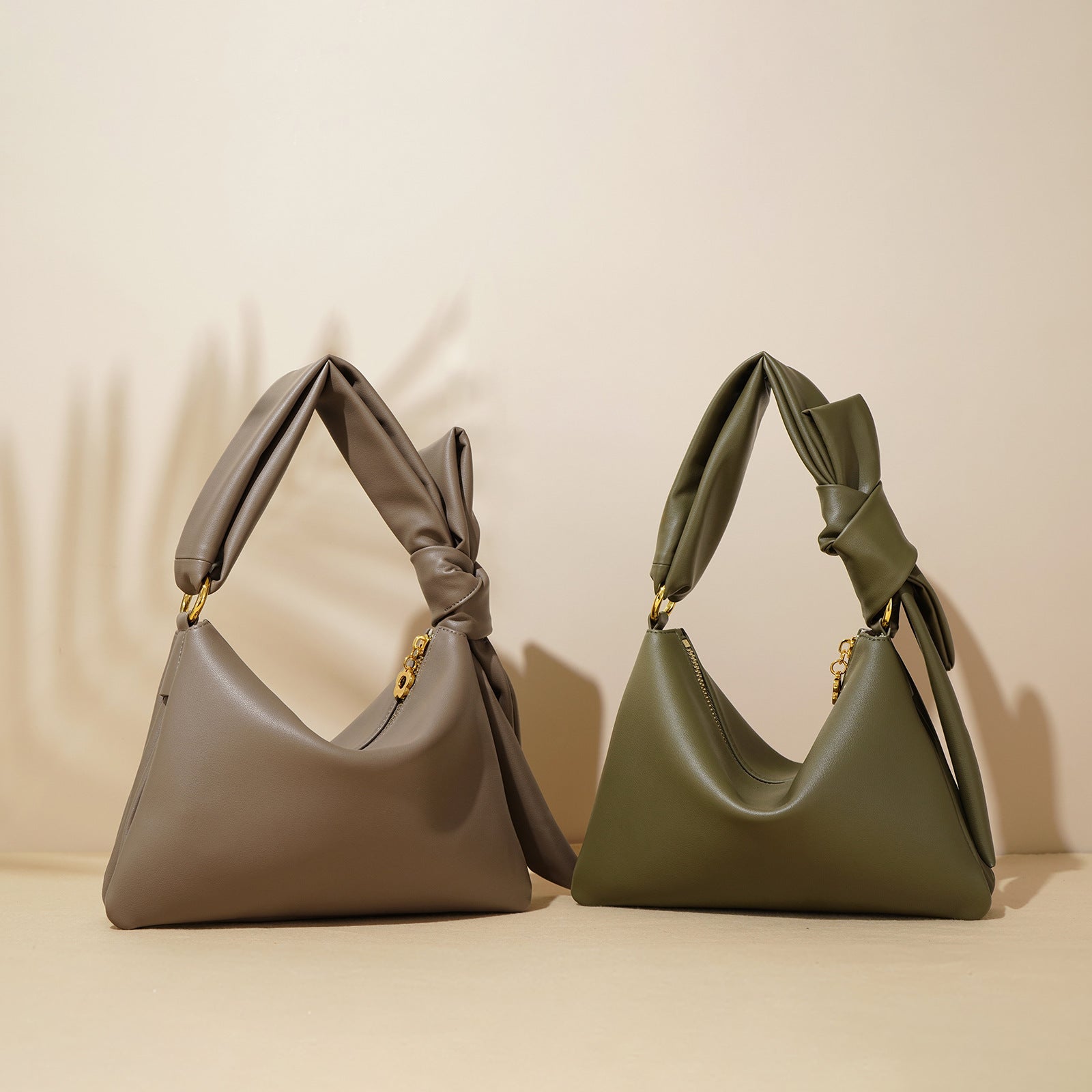Large Capacity Cattle Leather Shouder Bag