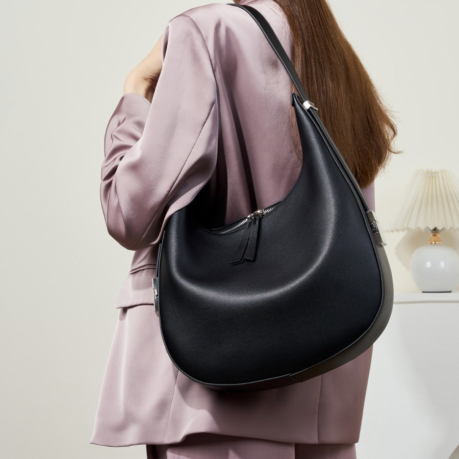 Fashionable large croissant  Leather shoulder bag