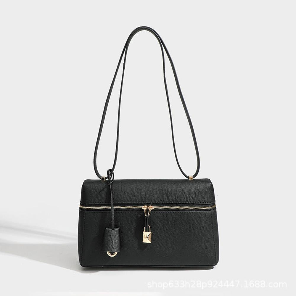 Autumn and Winter Retro Shoulder Bag For Women