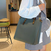 Everyday Leather Tote – Big on Space, Big on Style