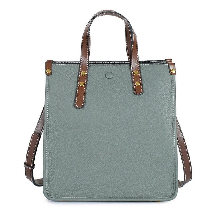 Everyday Leather Tote – Big on Space, Big on Style
