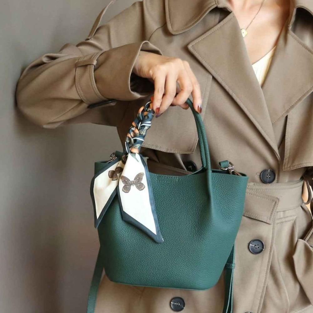 Fashion Top Layer Leather One-shoulder Women&