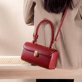 Fashionable Red Retro Handbag