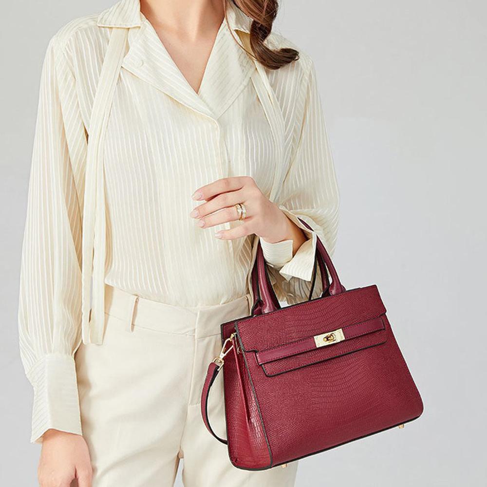 Large Capacity Commute Handbag