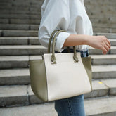 Large Capacity Cowhide Tote