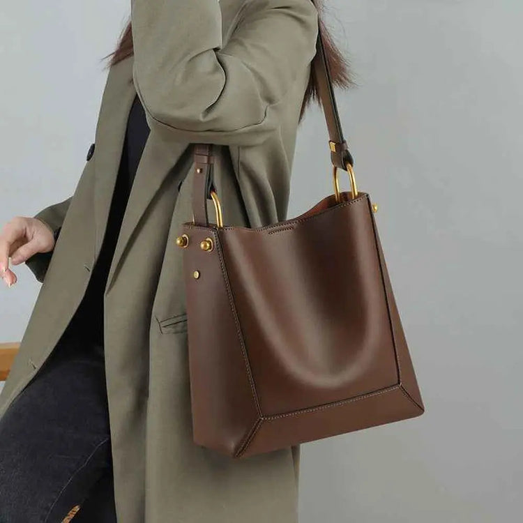 Large Capacity Leather Women&