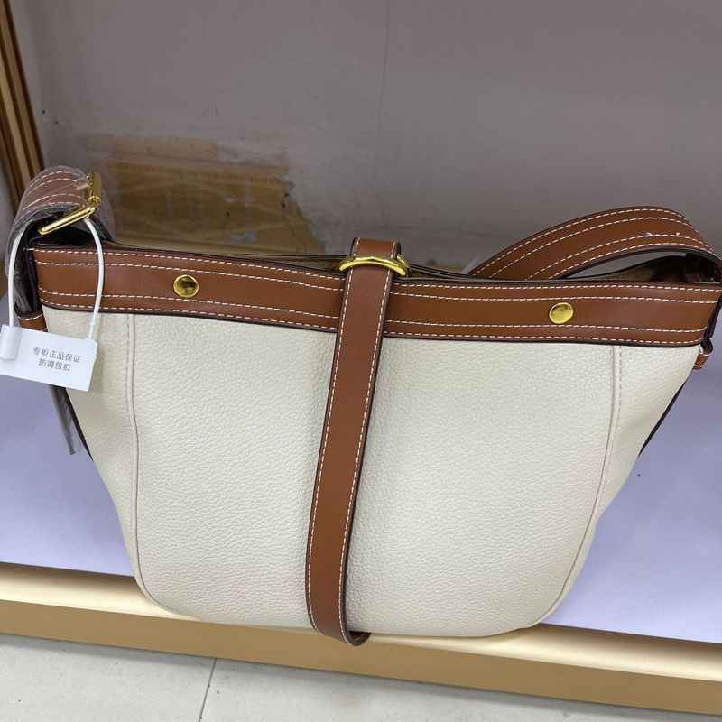 Large Capacity Shoulder Messenger Bag