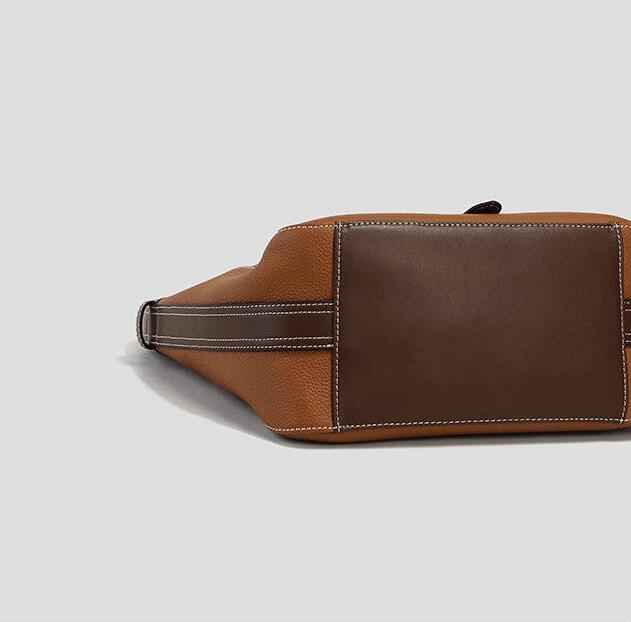 Large Capacity Shoulder Messenger Bag