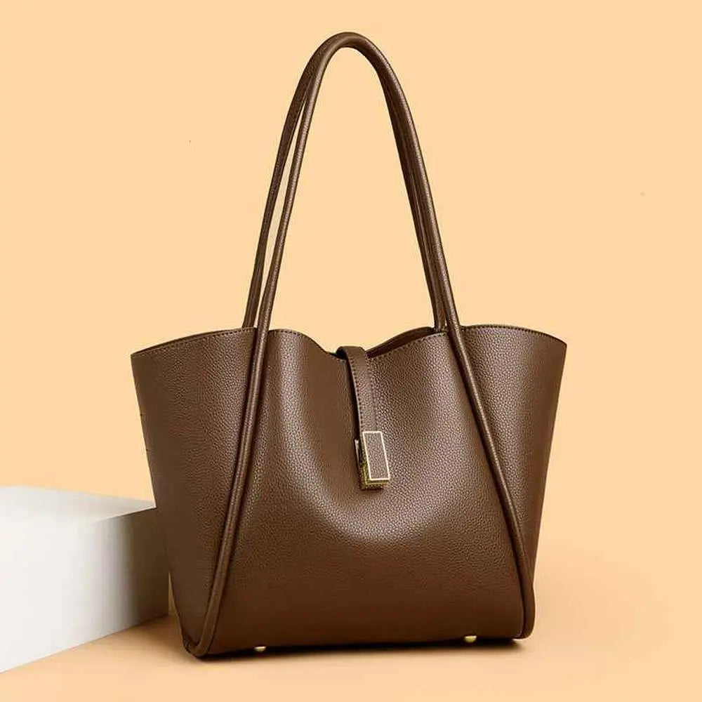 Large Capacity Totes