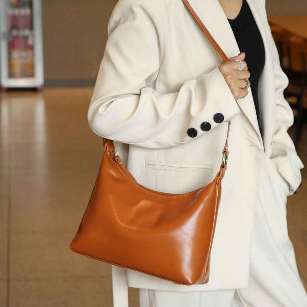 Leather All-match medium size Women&