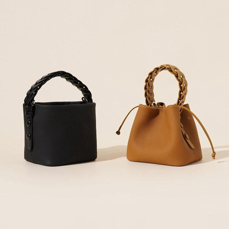 Leather Bucket Bag - Stylish Crossbody Design for Everyday Use