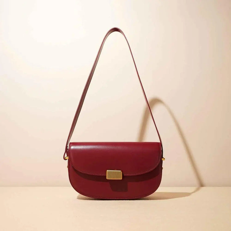 Leather Retro chic and durable style Saddle Bag