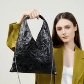 Lightweight And Large Capacity Shoulder Bag