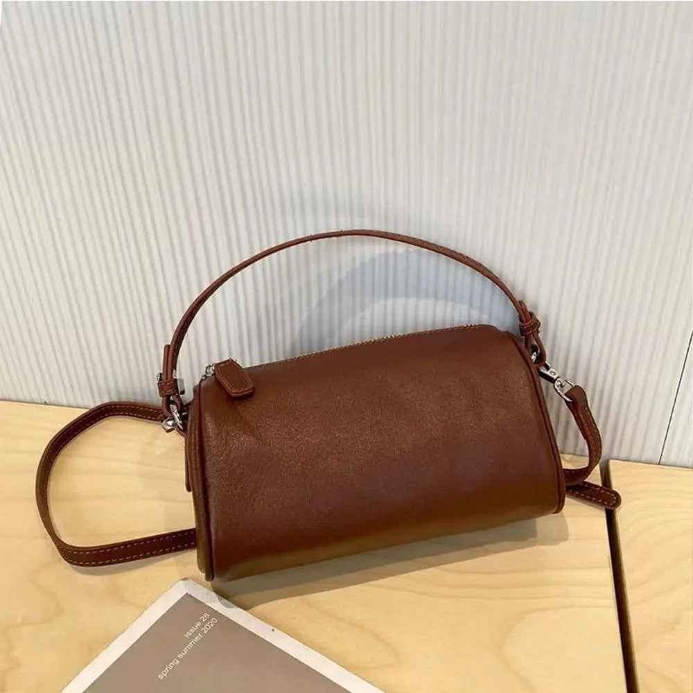 Lightweight Vegetal Tanned Leather Mobile Phone