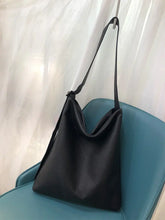 New Top Layer Cowhide Shoulder Bag
