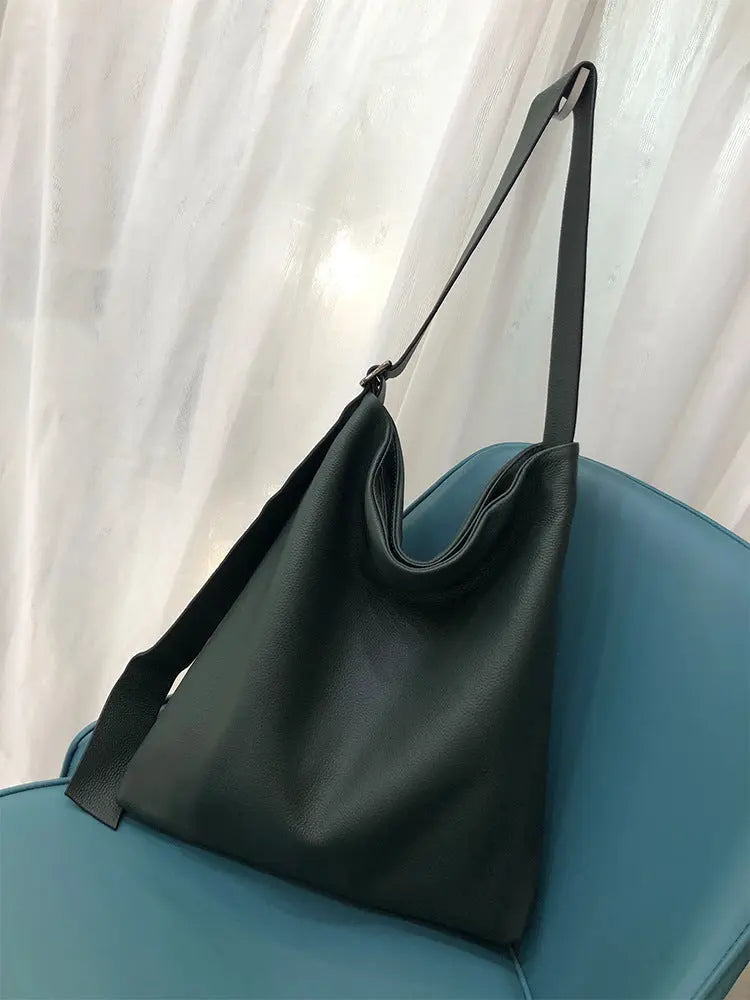 New Top Layer Cowhide Shoulder Bag