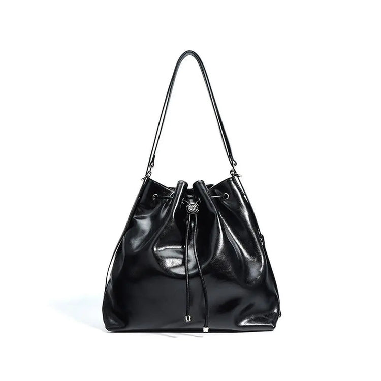 Niche New Style Leather Bucket Bag for Effortless Chic