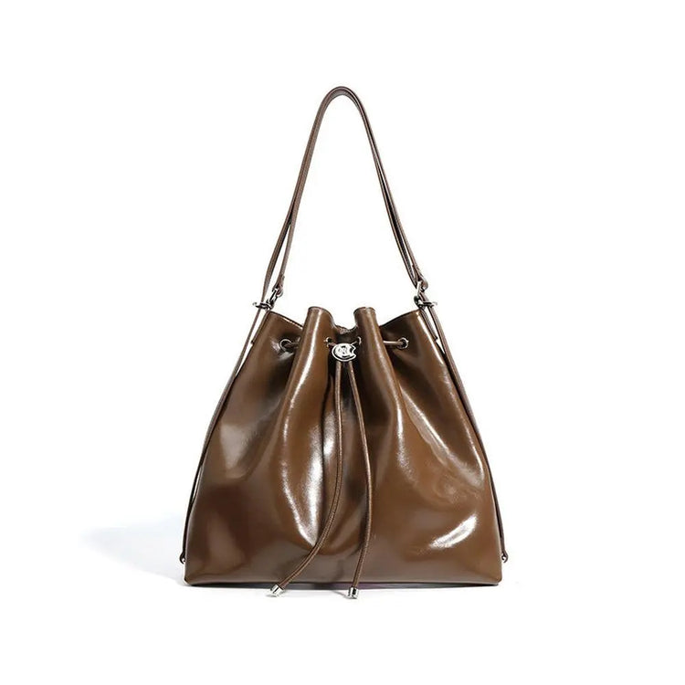 Niche New Style Leather Bucket Bag for Effortless Chic