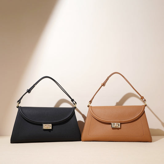 Sac à main en cuir de taille moyenne
