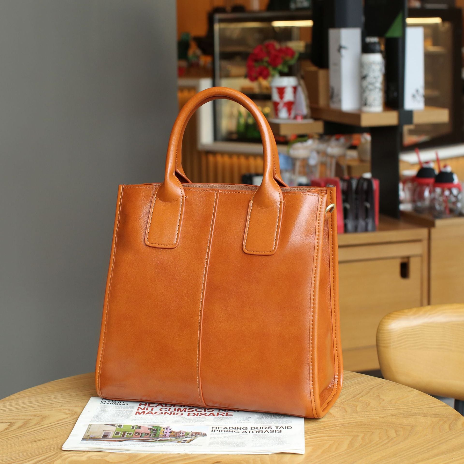Sac à main en cuir tanné végétal