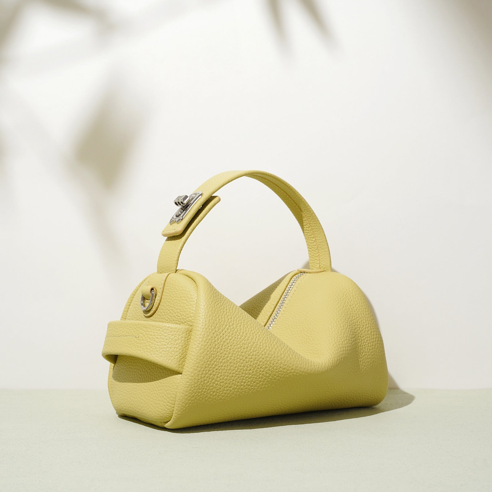 Soft Leather Large Capacity Women's Shoulder Bag