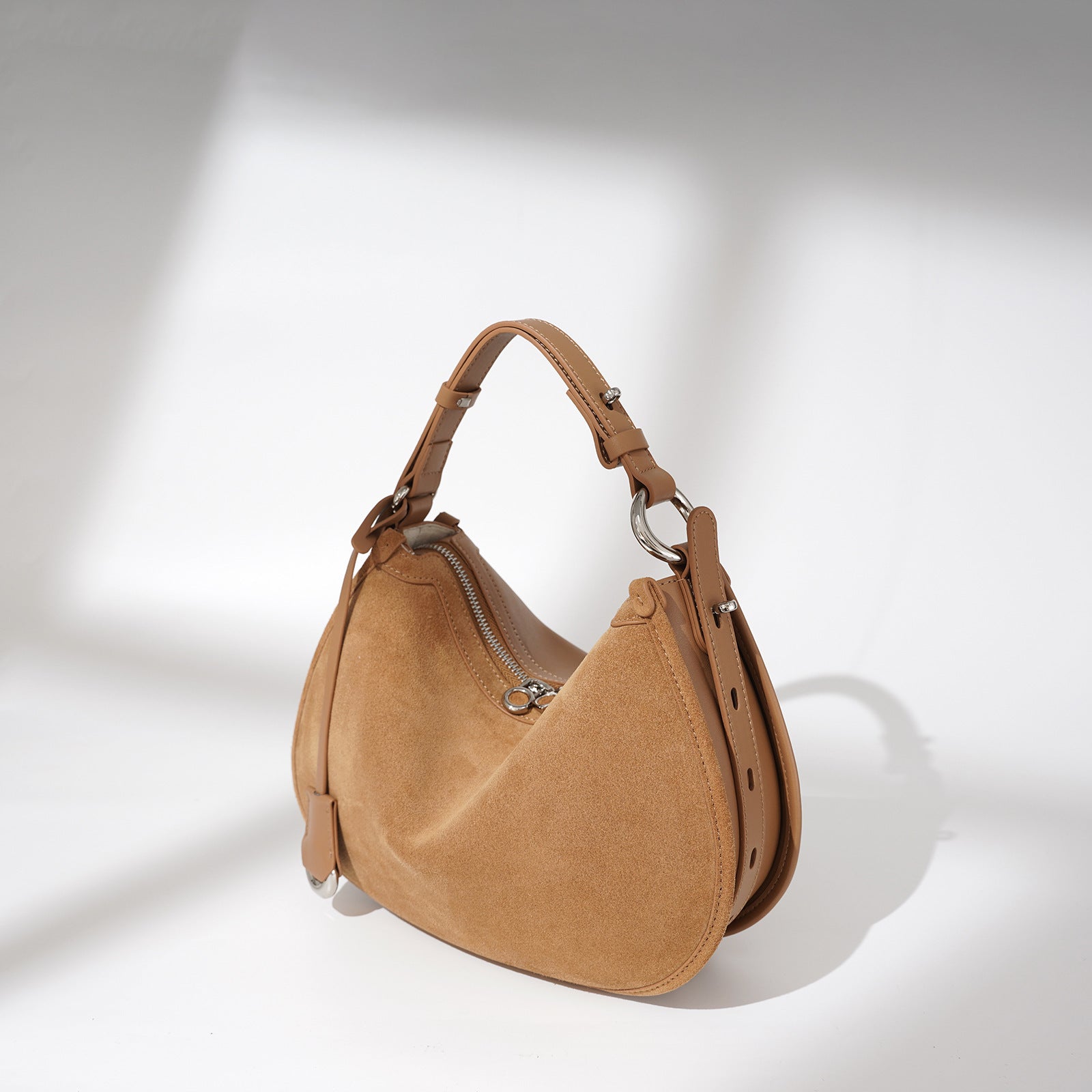 Retro Portable Niche Shoulder Bag