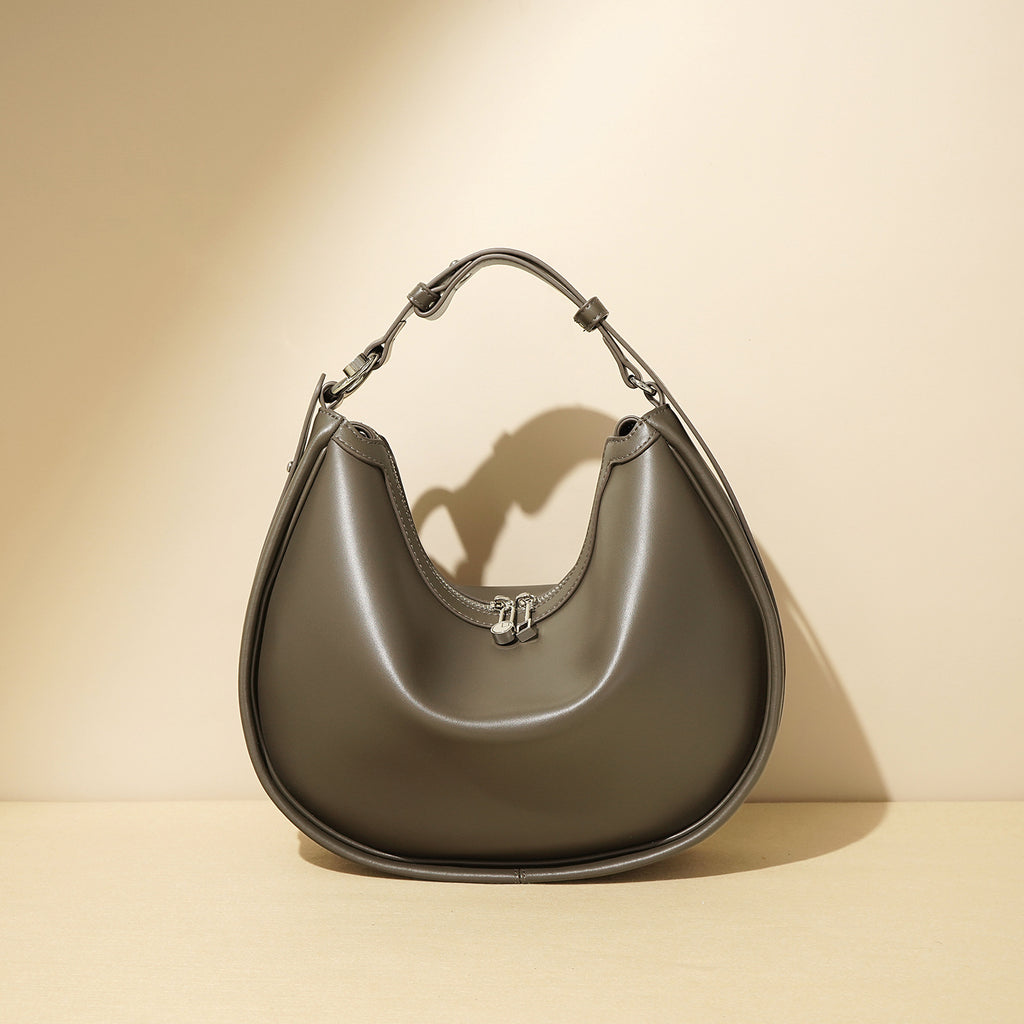 Sac à main en cuir au design spécial