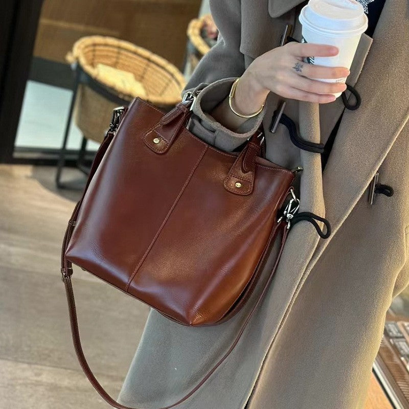 Large Capacity Plant-Tanned Soft Leather