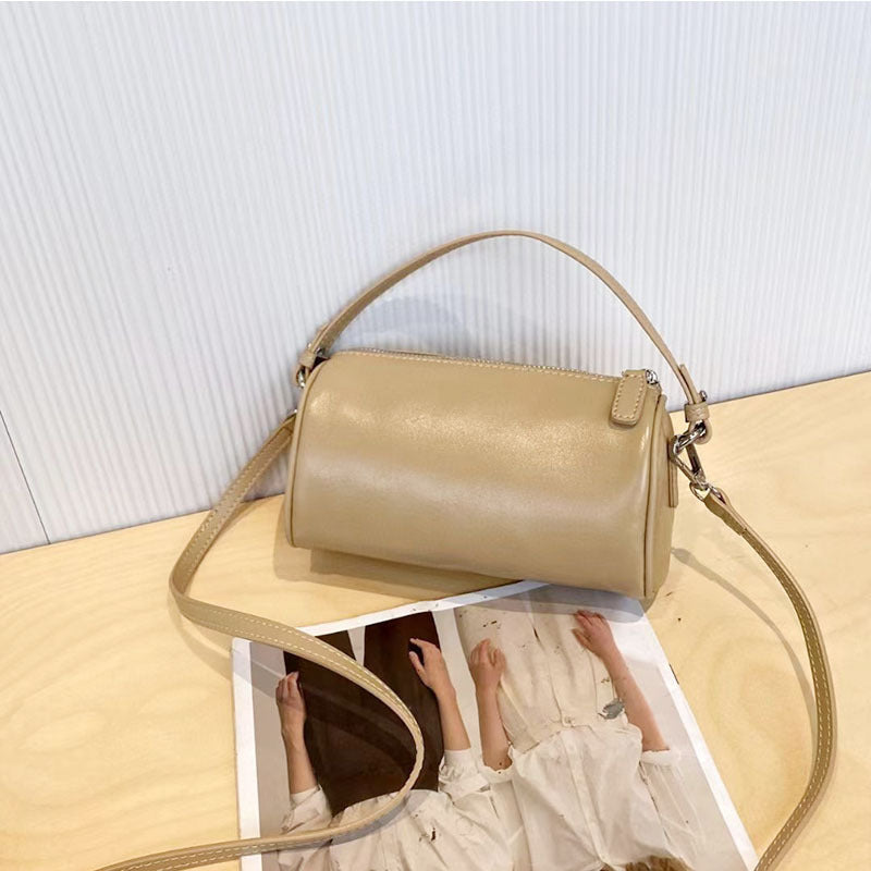 Lightweight  Vegetal Tanned Leather Mobile Phone