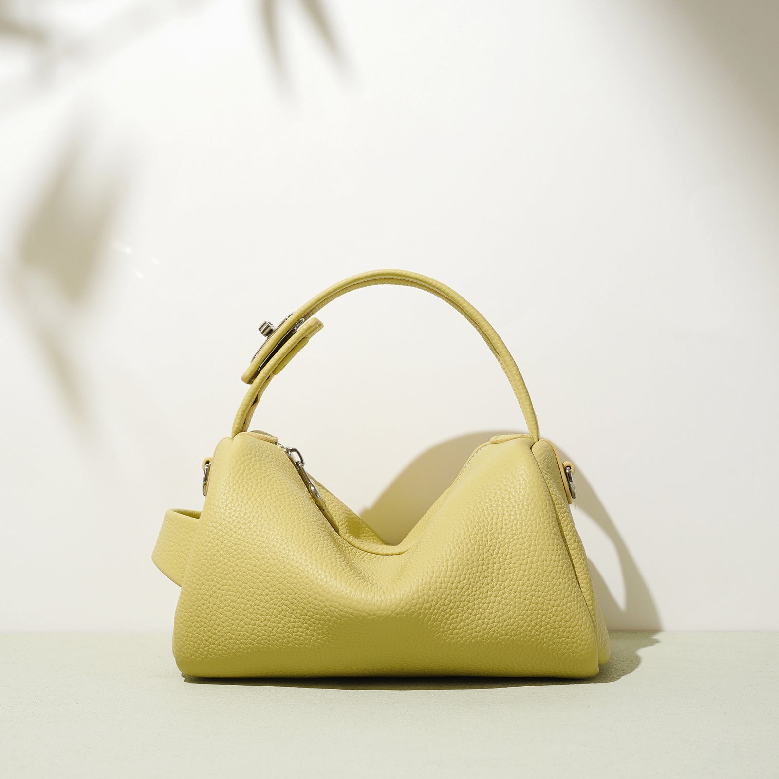 Soft Leather Large Capacity Women's Shoulder Bag