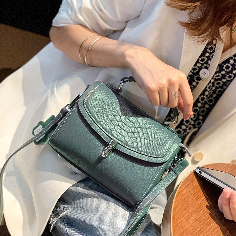 Versatile and Elegant Small Messenger HandBag