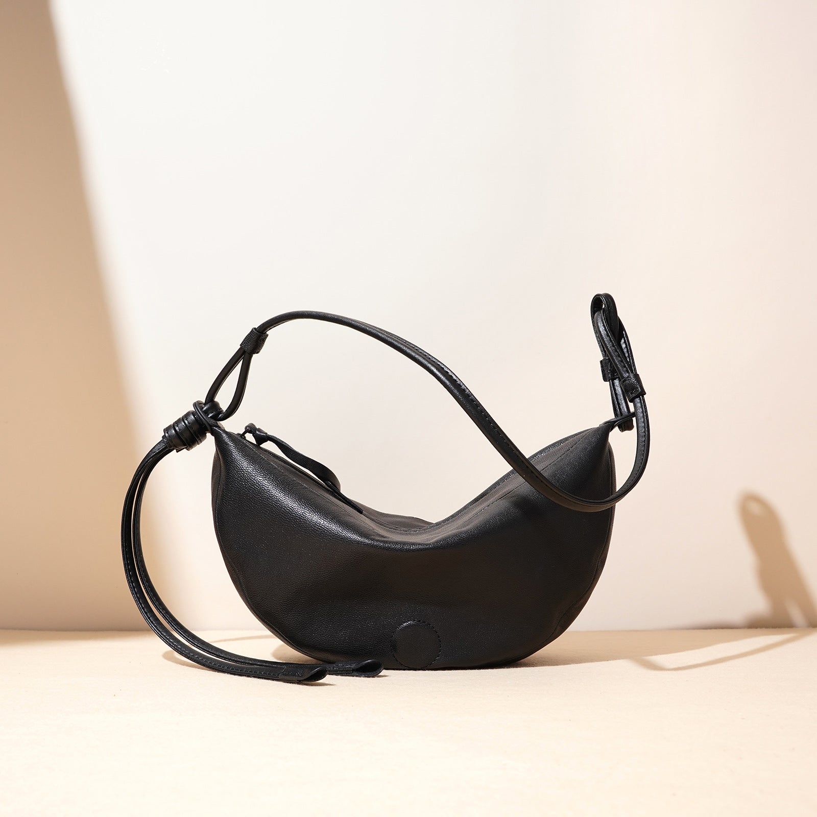 Half Moon Sheepskin Retro Shoulder Bag