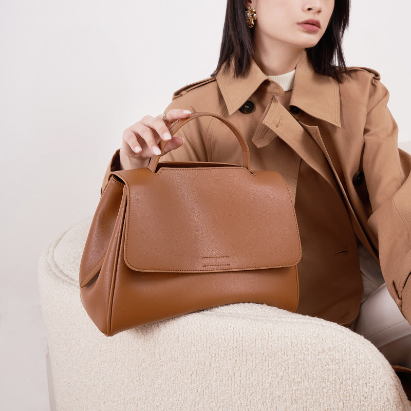 Sac à main messager tendance en cuir souple