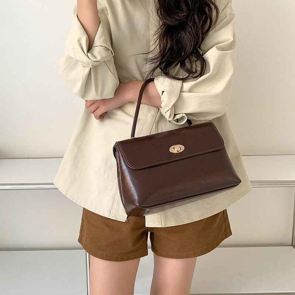 Oil Wax Leather large handbag