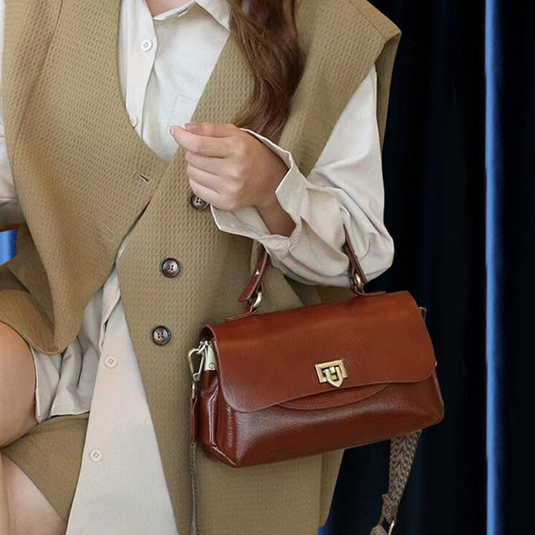 Retro Fashion Leather Handbag