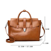 Spacious Retro Handbag – Perfect Companion for Work or Travel